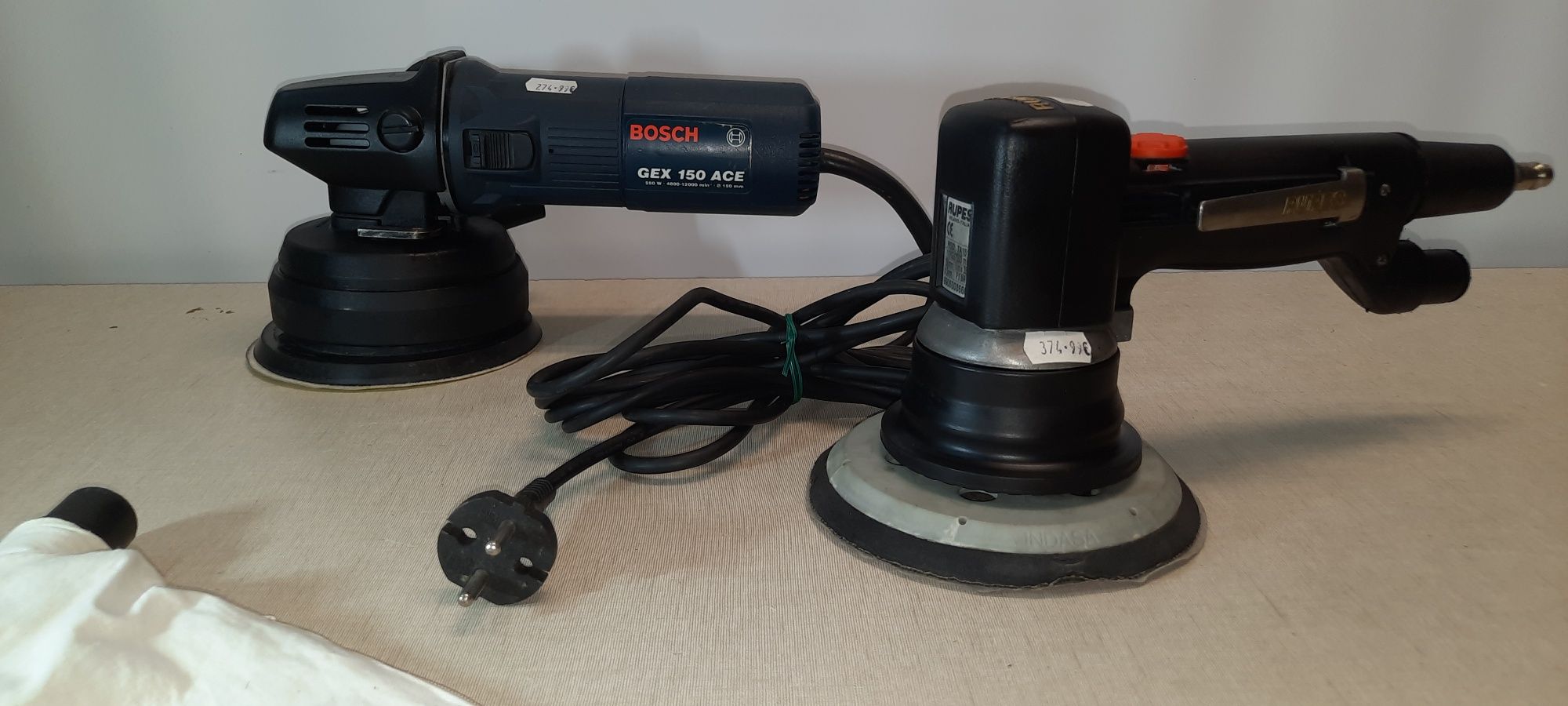 Lixadeira excêntrica Bosch  GEX 150 ACE com regulação de velocidade