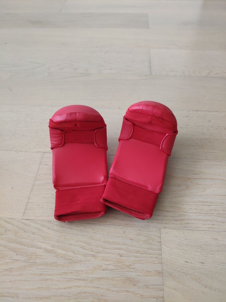 Rękawice do karate