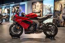 Triumph Daytona 660