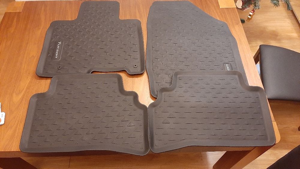 Dywaniki wycieraczki gumowe Tucson IV 2021> nowe oryginal