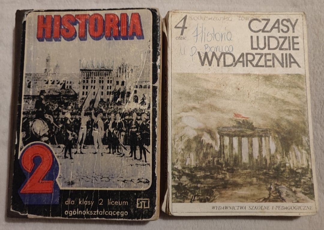 Podręczniki do historii