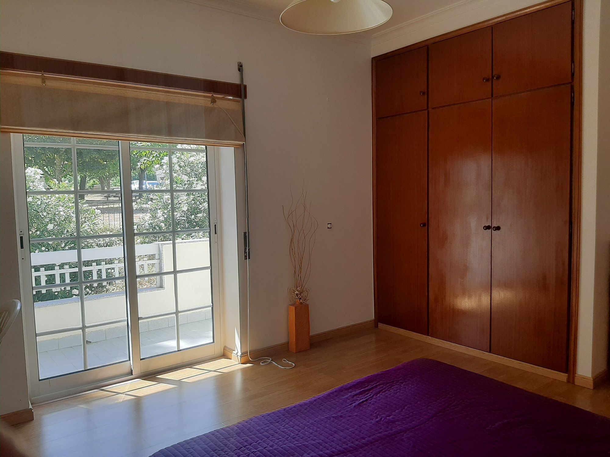 Quartos para arrendar em apartamento T3 na Covilhã
