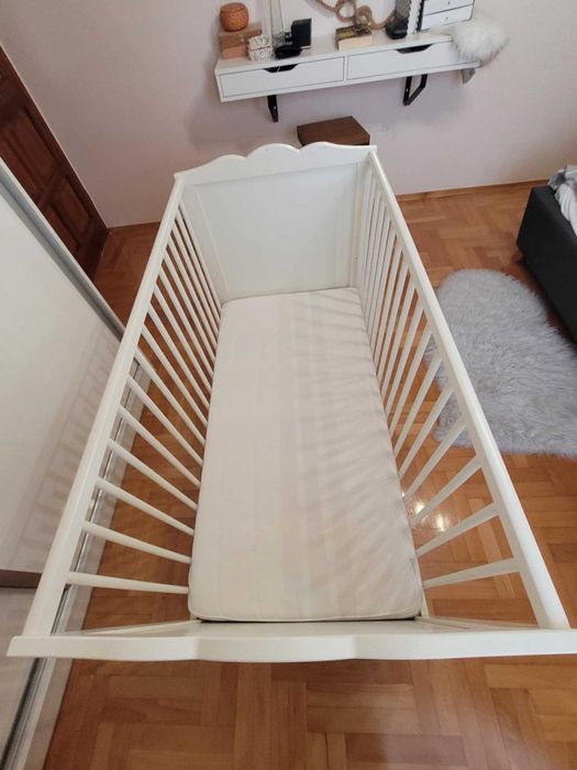 Łóżeczko dzieciece ikea