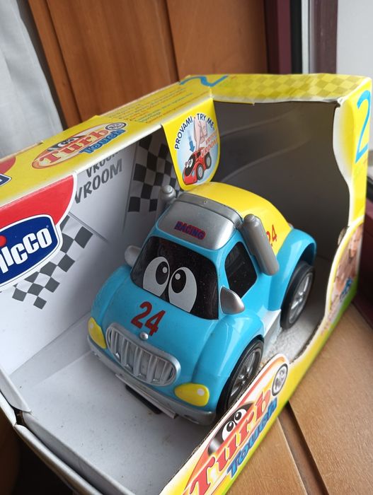 Vendo dois brinquedos