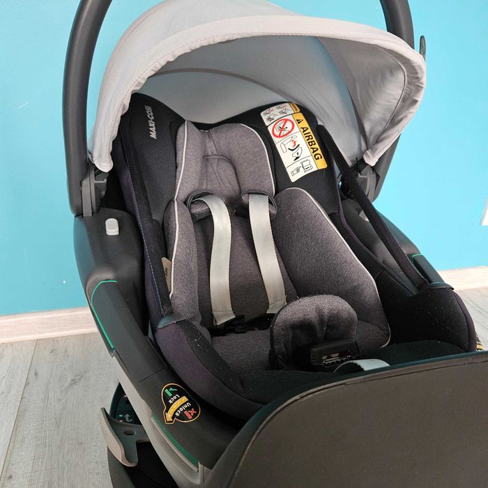 Fotelik Maxi Cosi Coral 360 + baza obr. Maxi Cosi FamilyFix 360 BDB