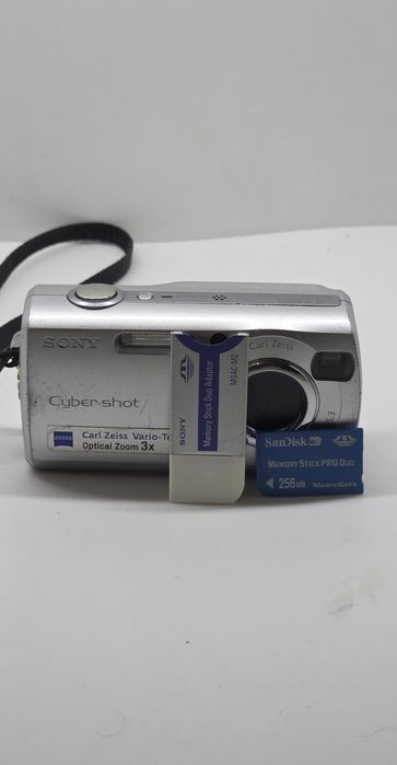 Sony Cyber-shot DSC-S40