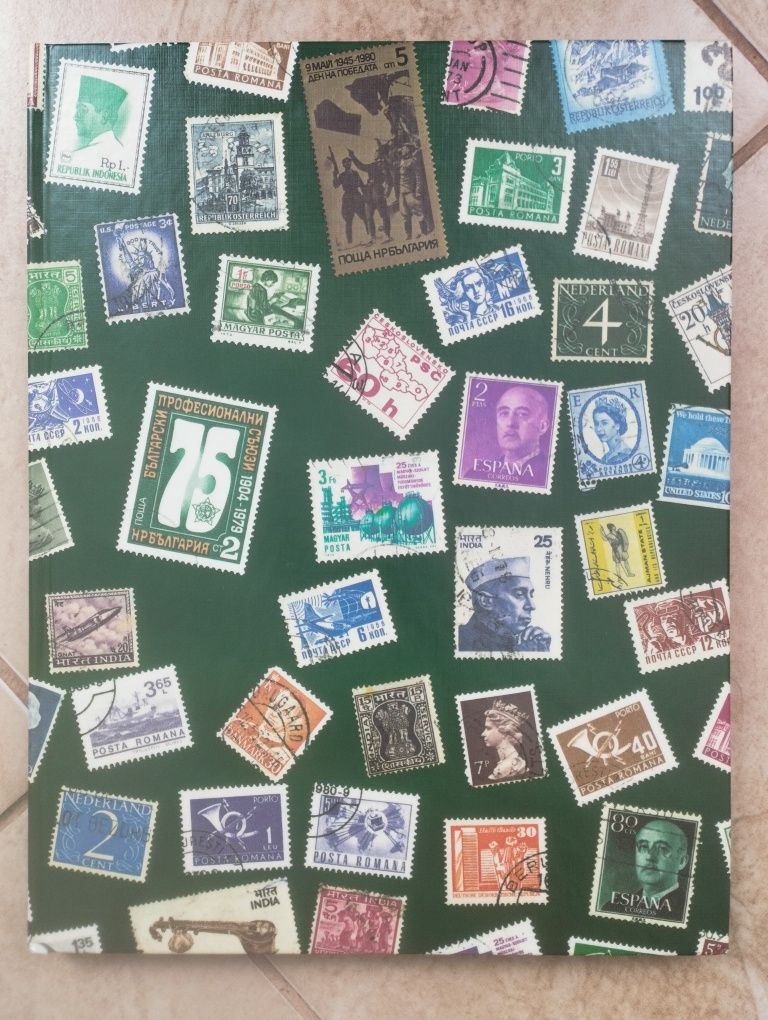 Klaser że znaczkami pocztowymi M1