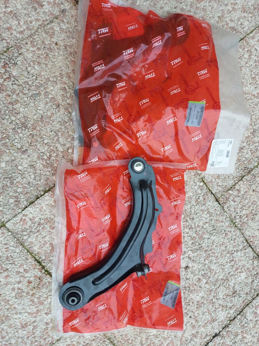 Suspensão Renault Scenic 2 esquerda e direita