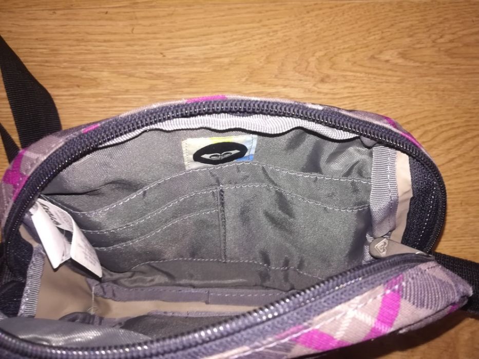 Mala tiracolo da Roxy