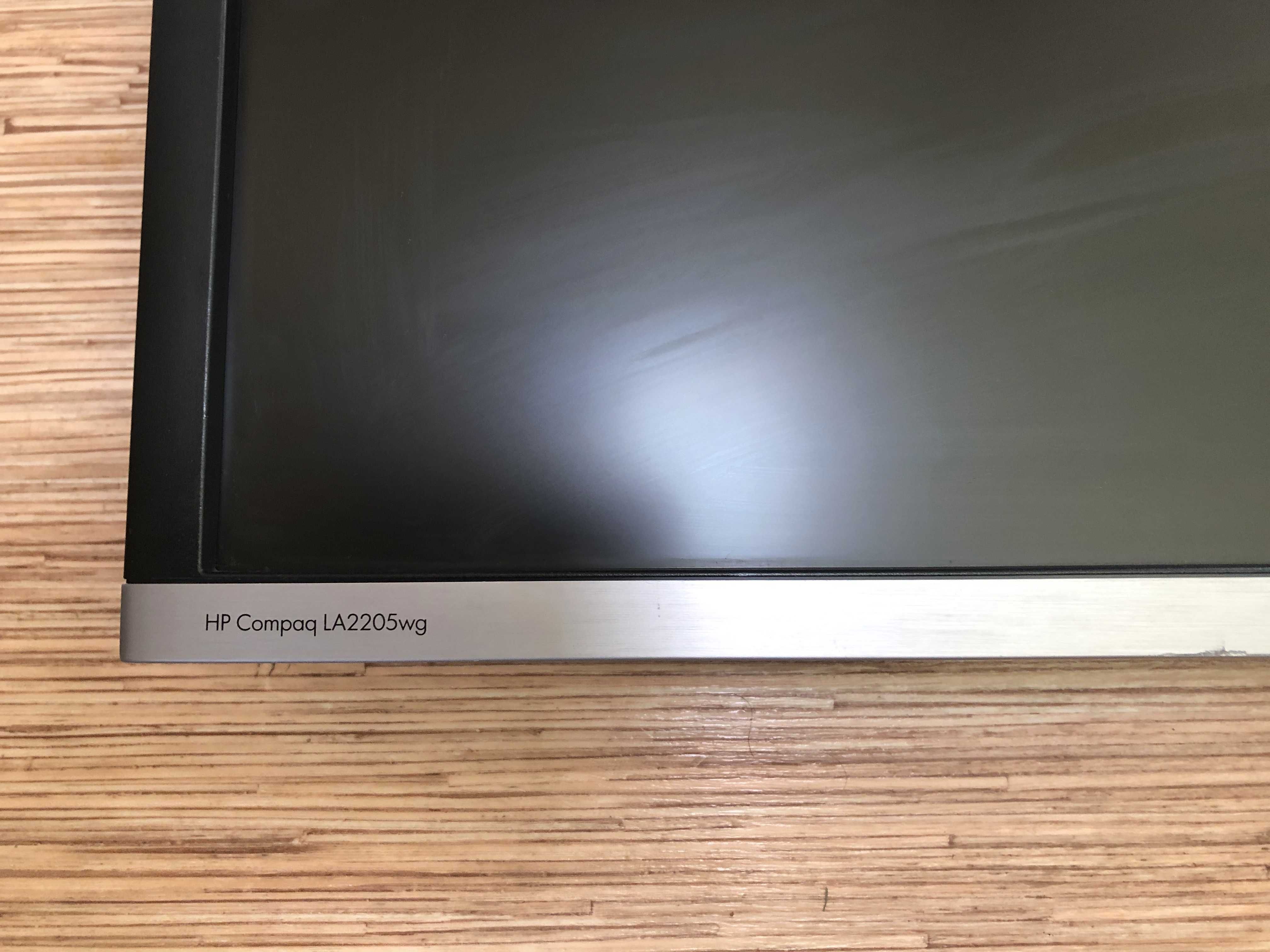 Monitor LED HP LA2205wg 22" DisplayPort DVI VGA bez podstawki
