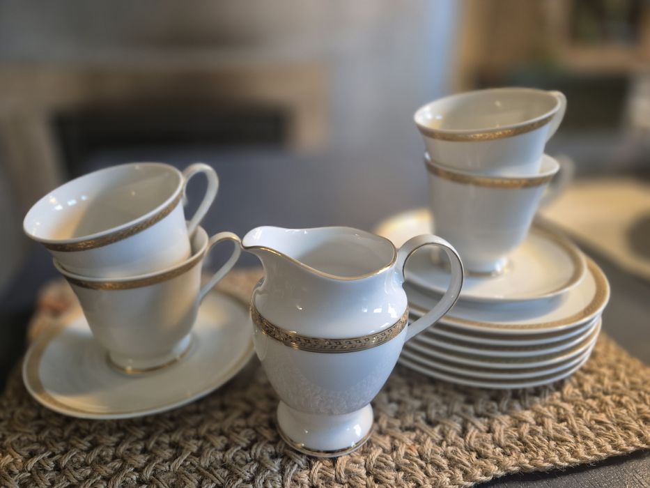 Filiżanki i talerzyki - Chodzież