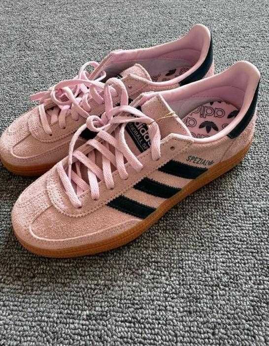 Adidas low top trainers różowe EUR36-40
