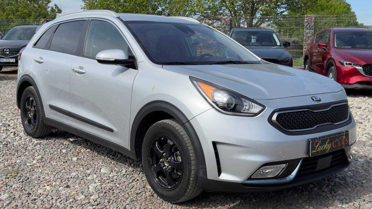 Авто Kia Niro 2018