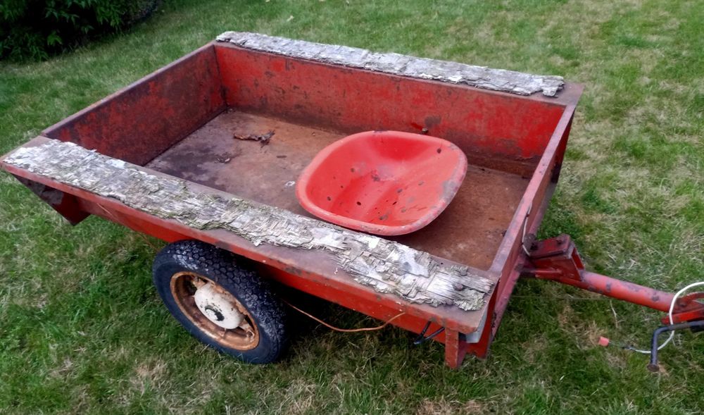 Traktorek, dzik, pług, glebogryzarka, brona, zabytek Czechosłowacja