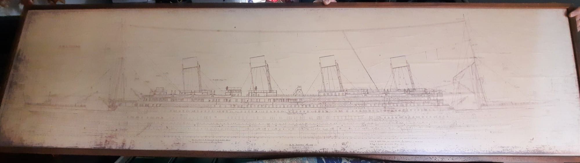 Moldura da planta do titanic antiga