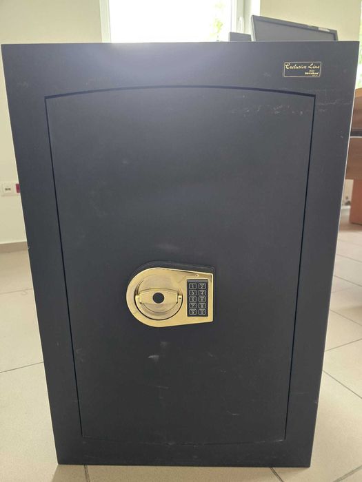 Sejf gabinetowy duży Poznań