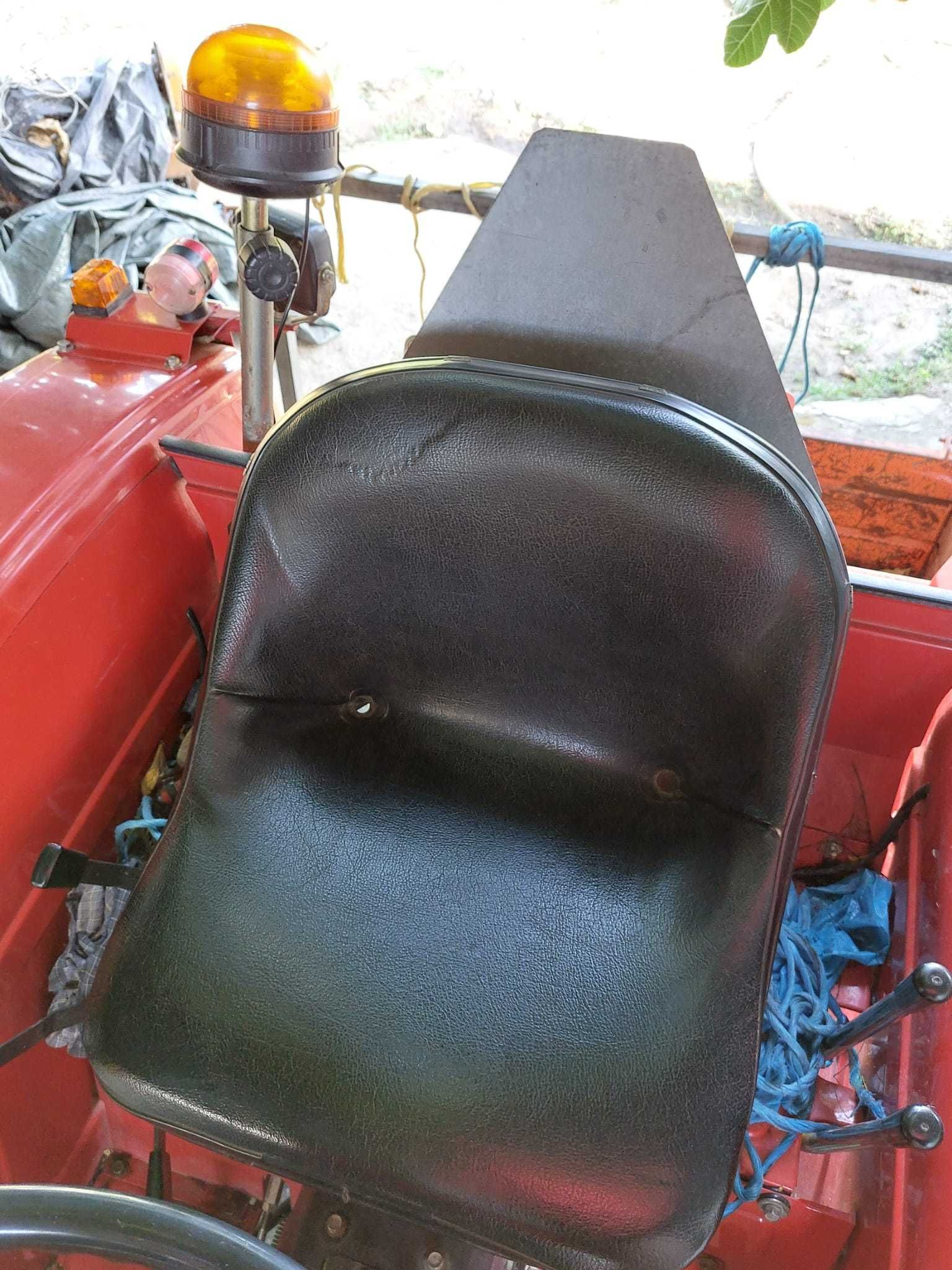 Tractor Massey Ferguson 1030 - 30 CV
