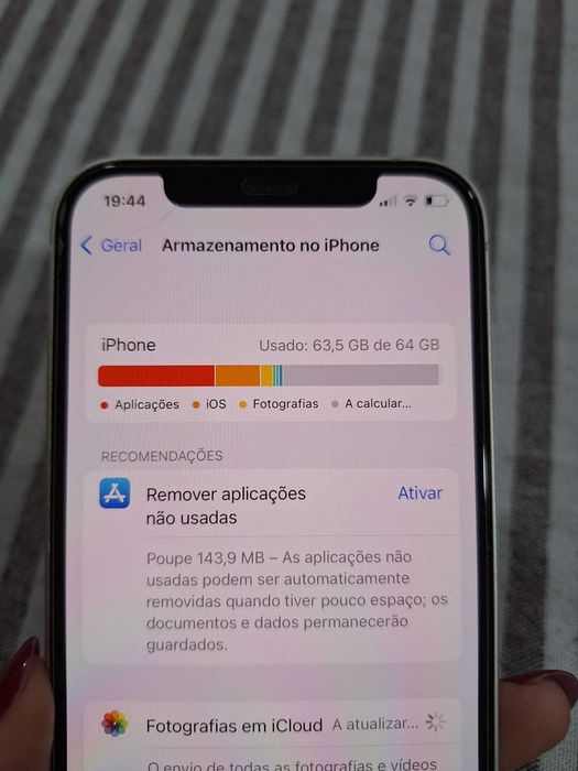 iPhone 12 64GB Usado