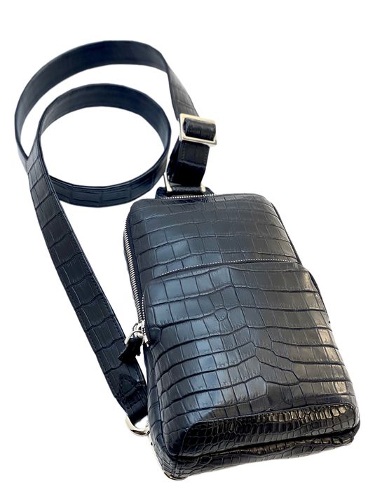 Сумка слинг мужская из крокодила
