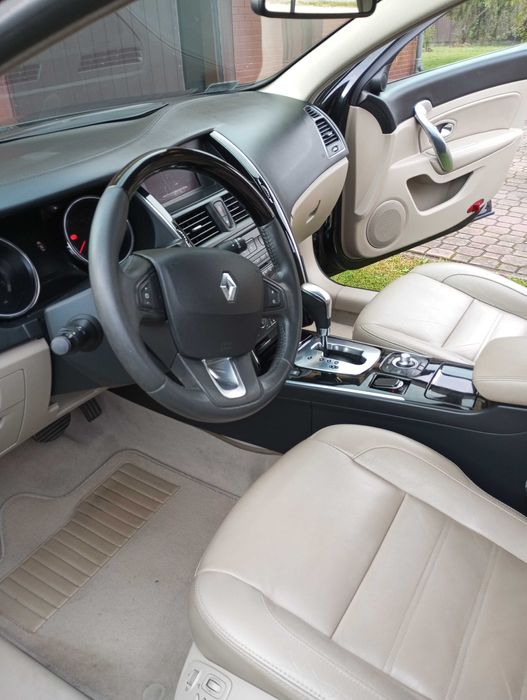 Renault latitude motoryzacja samochody osobowe