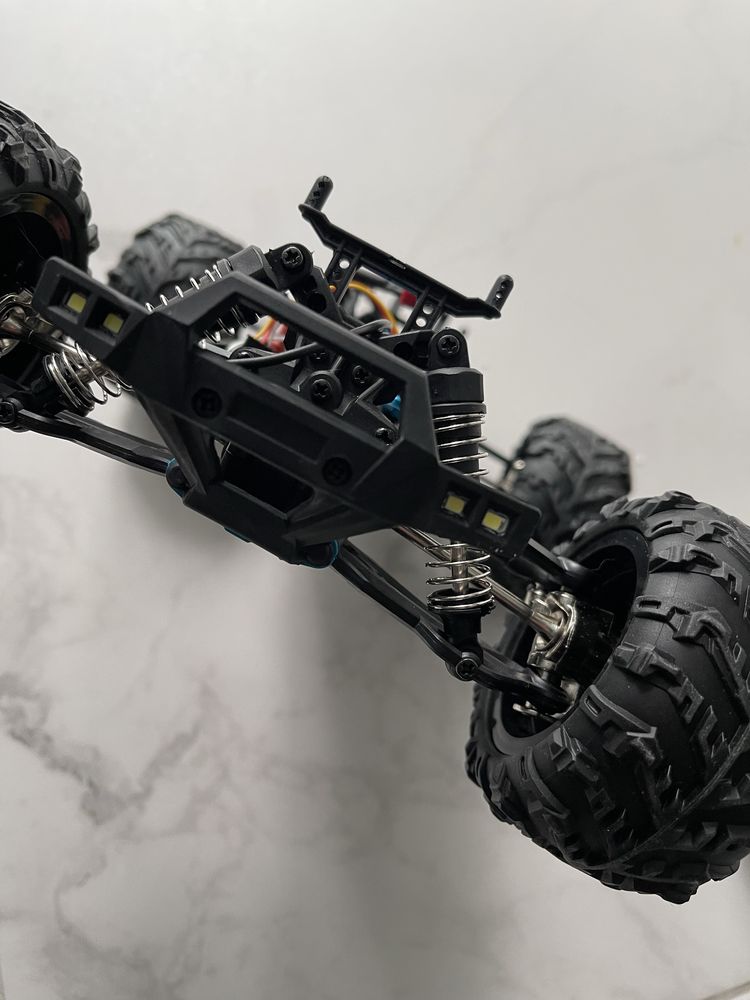 Машинка на радіоуправлінні 4WD RC Off Road