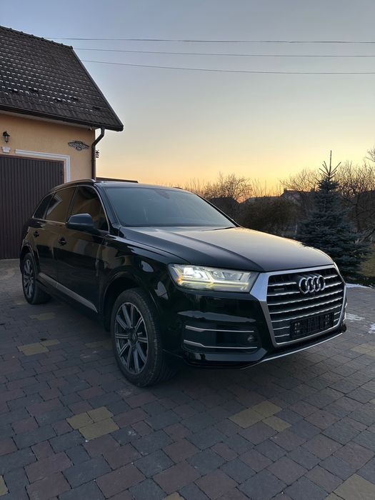AUDI Q7 4m 2017р