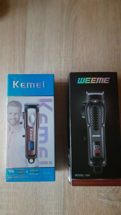 Професійна безпровідна машинка для стрижки волосся (трімер) .