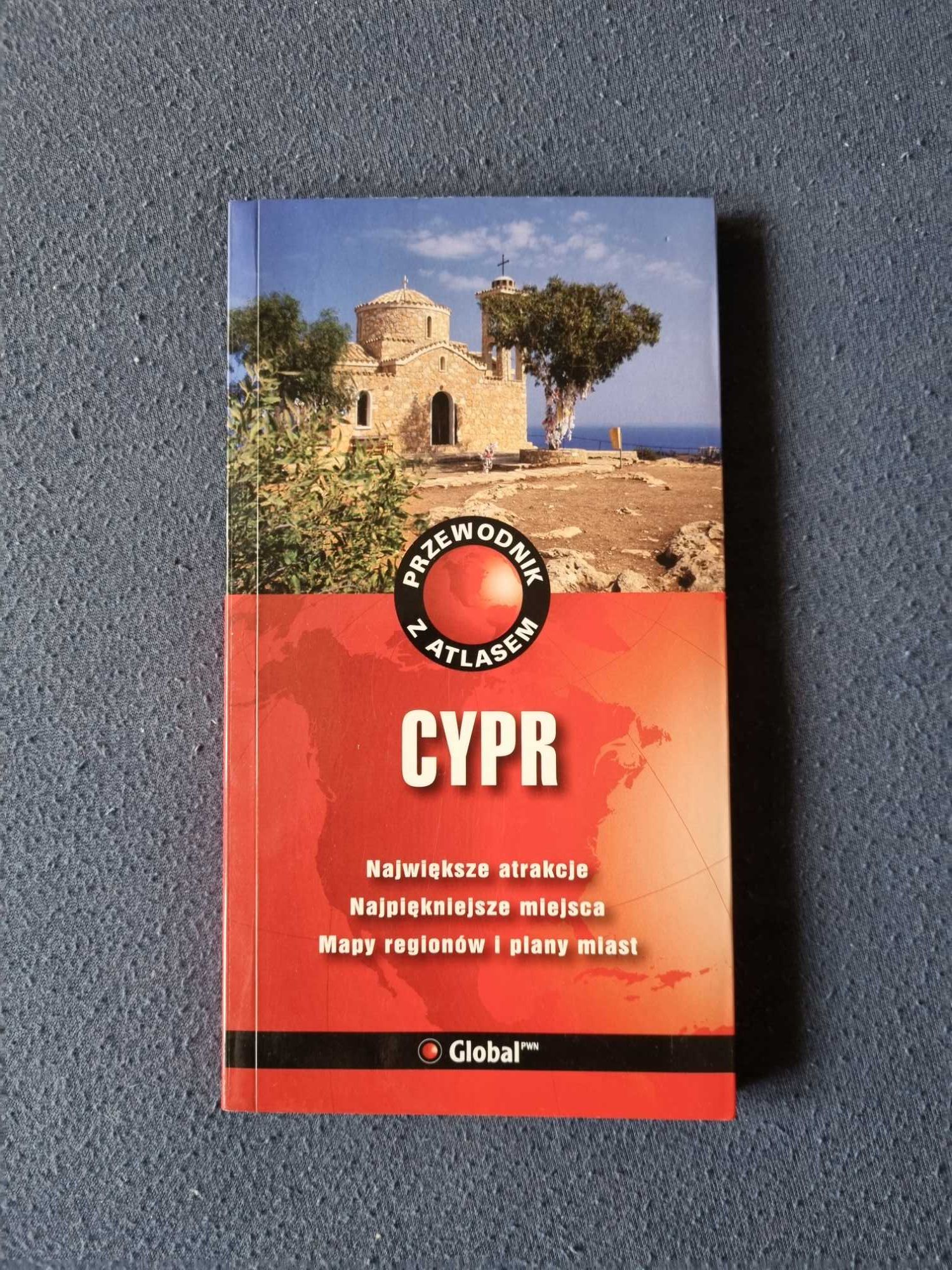 Cypr. Przewodnik z atlasem