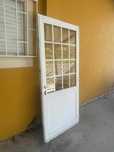 Portas de entrada de casa em PVC
