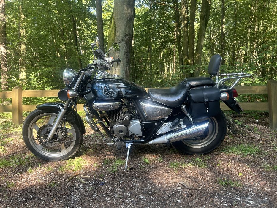 Motocykl Daealim VT 125