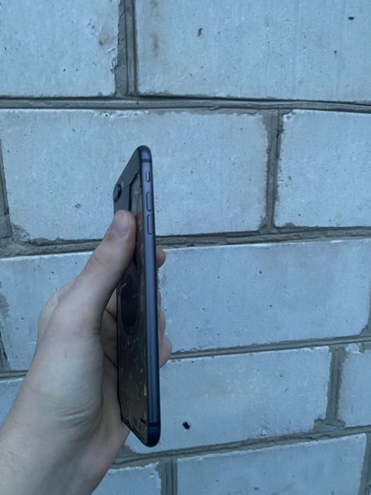 Iphone 8+ Plus під відновлення