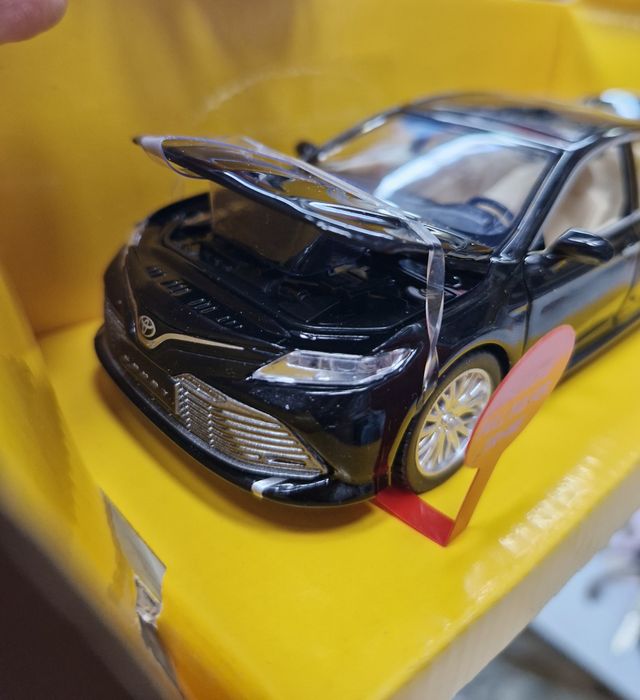 Модель металева Тойота Камри Toyota Camry, масштаб 1:34, світло, звук