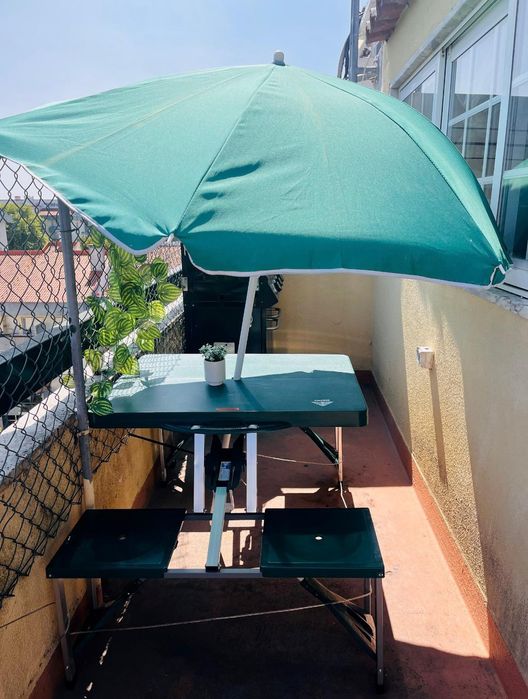 Mesa dobrável verde