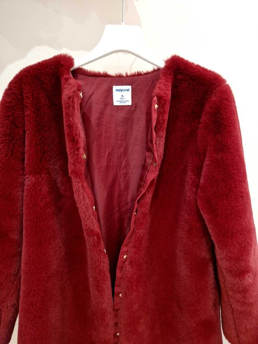 Шубка на девочку. Mayoral.