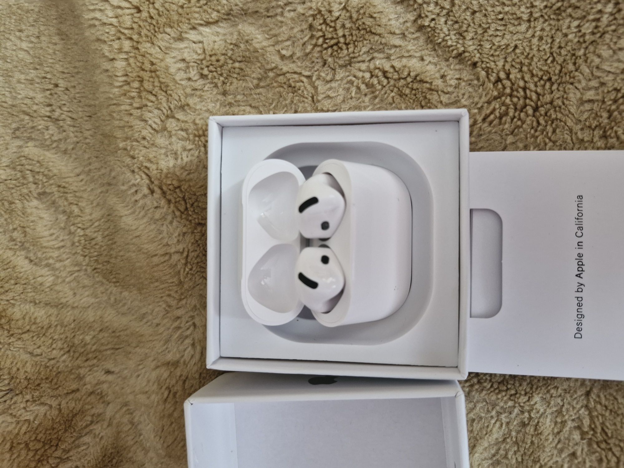 Air pods 4 with ANC
