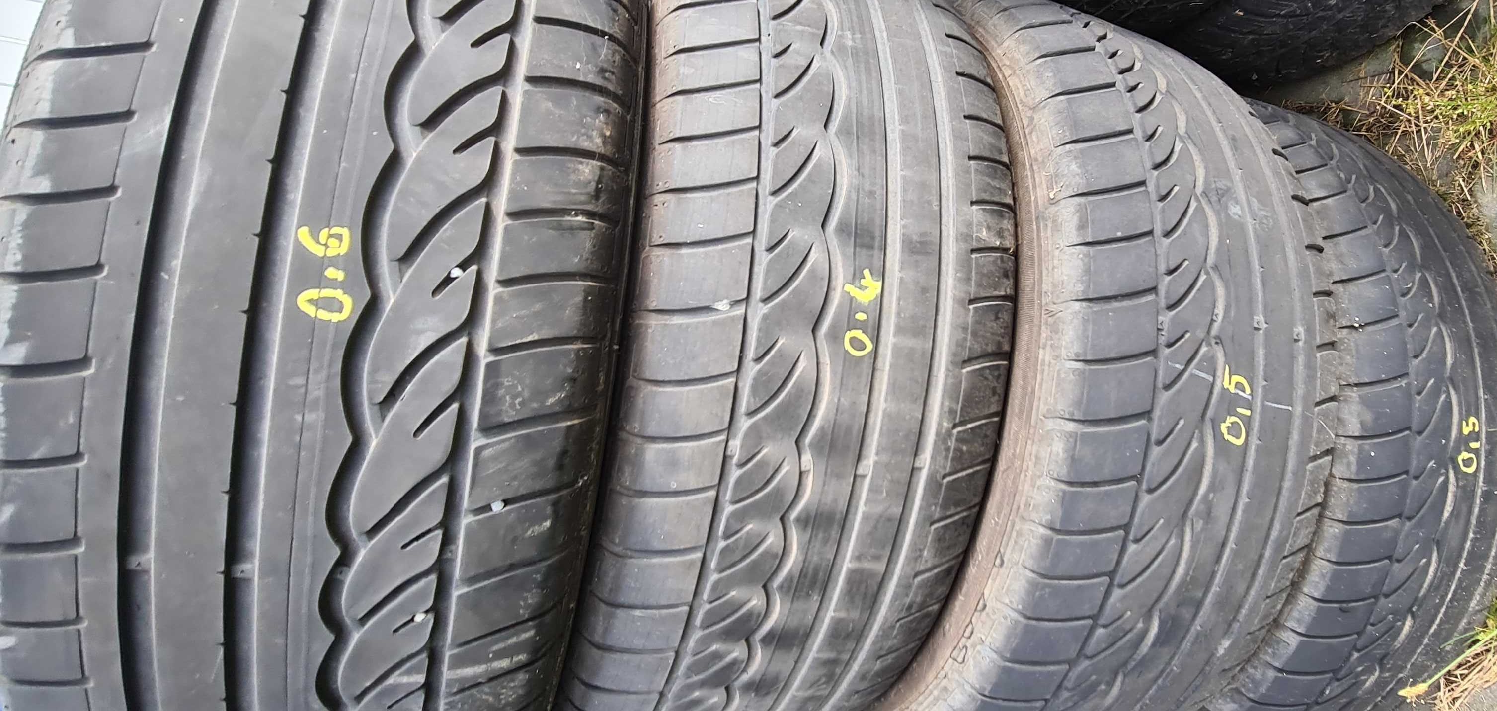 Opony osobowe 235/55R17 Dunlop *S