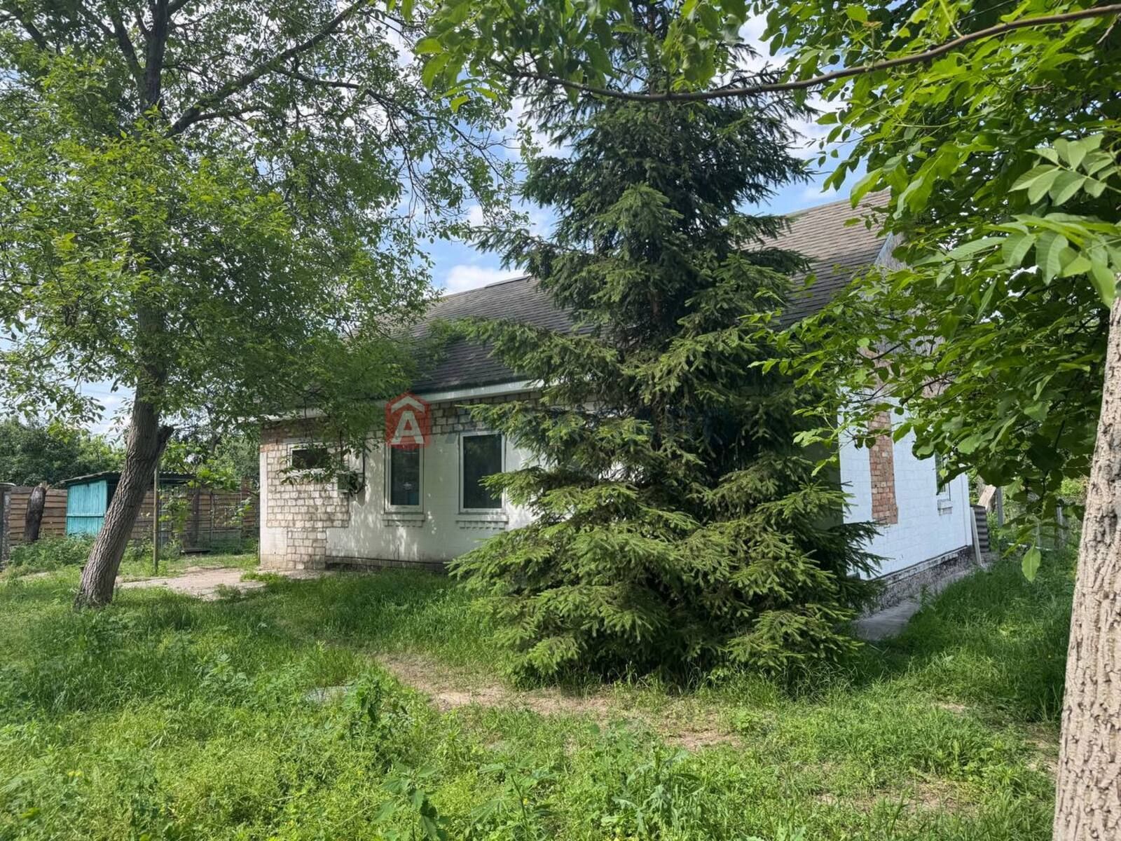 Продаж будинку в центрі с. Мошни