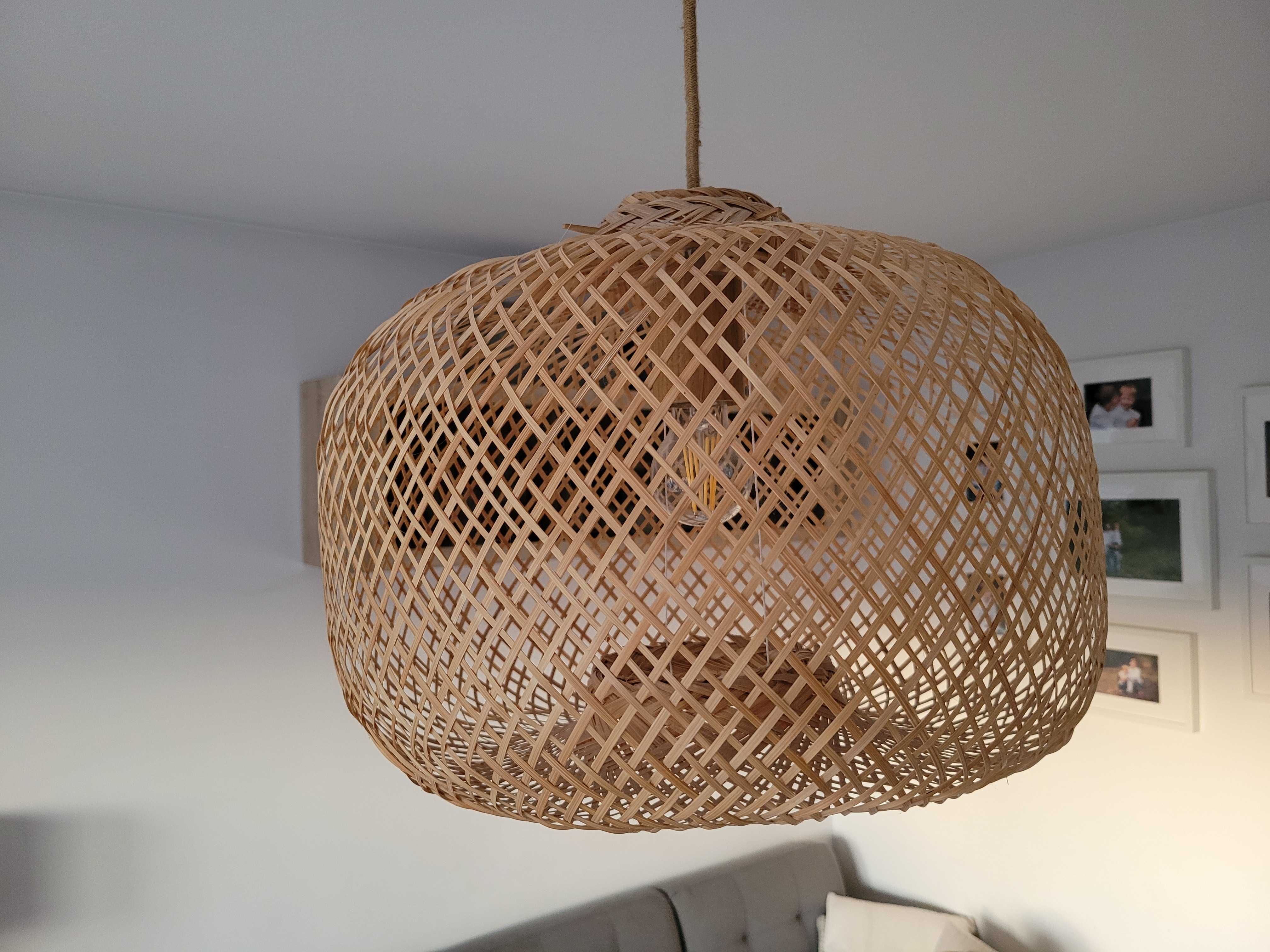 Lampa wisząca klosz rattan boho oprawa dębowa