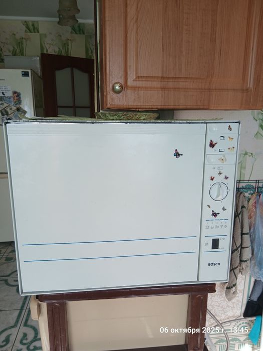 Продаю посудомоечную настольную машину ,,б/у,,BOSCH" . "
