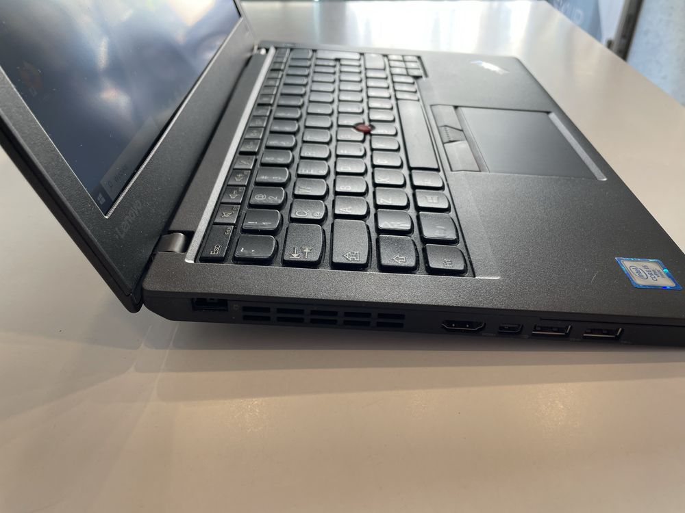 Notebook lenovo X260 intel i5-6300 / 12,5” super stan/ bateria 12godz