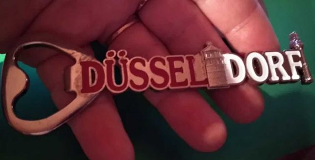 кухня бутылочная открывашка открывалка магнит Dusseldorf из Германия