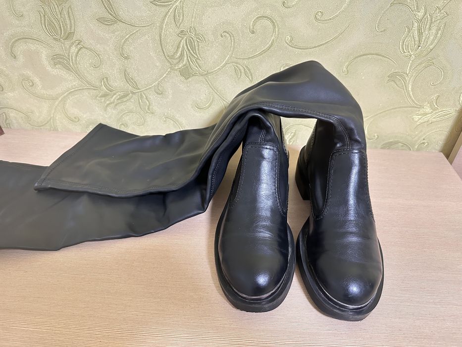 Чоботи-панчохи, ботфорти, високі чоботи Zara