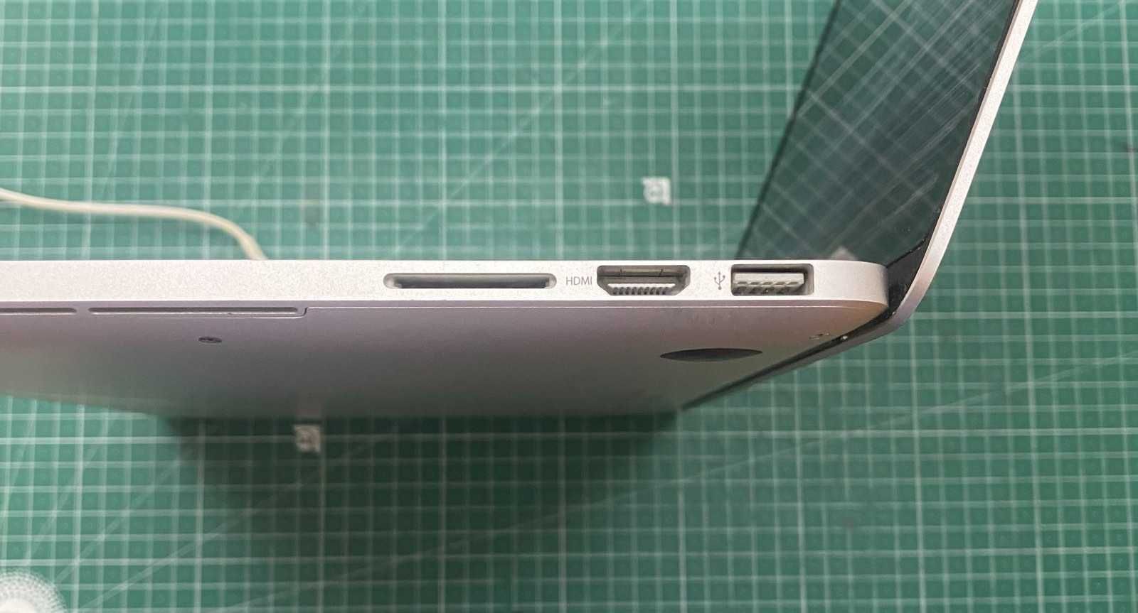 Комплект: Apple Cinema Display (27“) + MacBook Pro, Retina 13“, A1425
