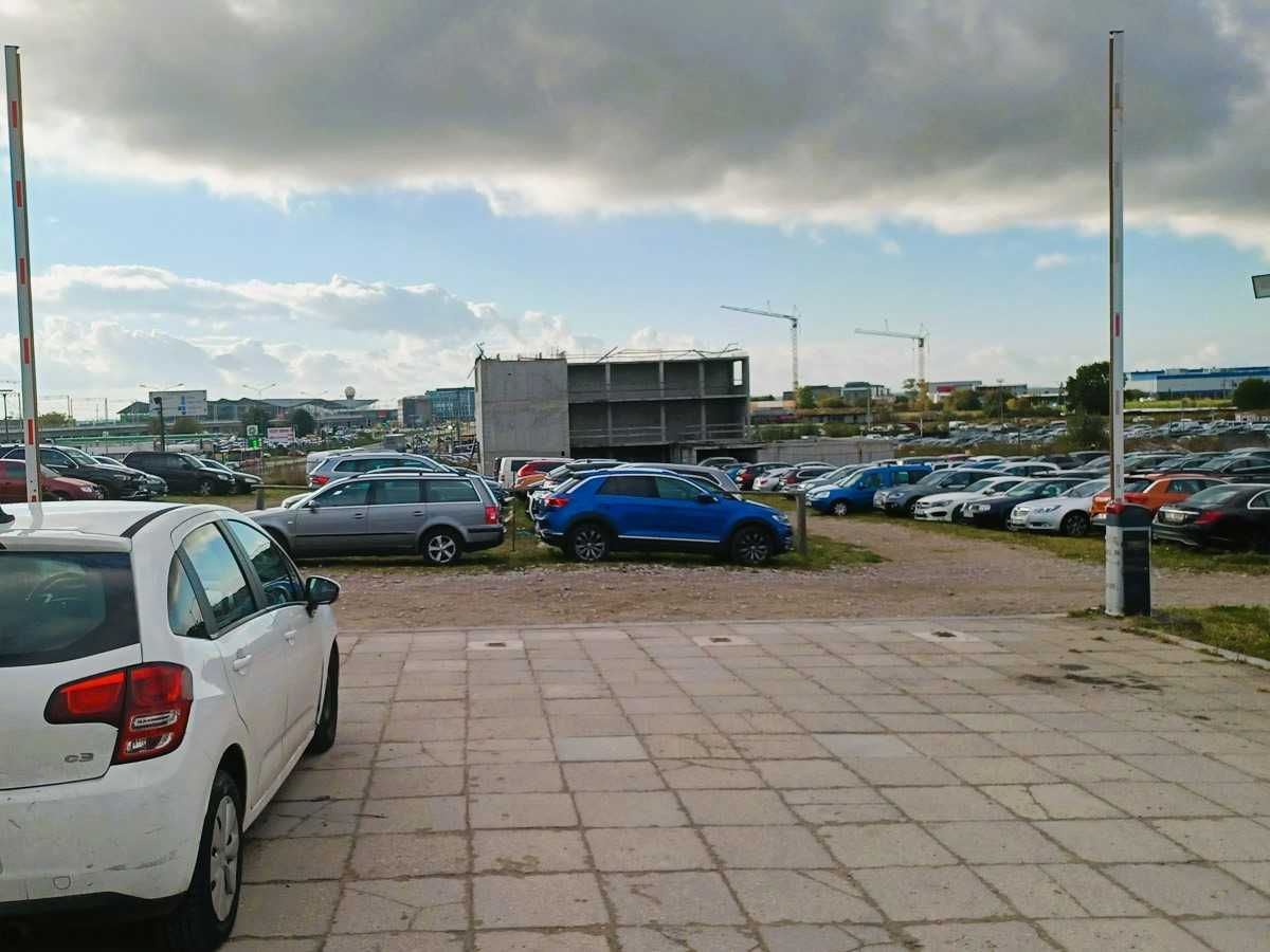 Parkingi lotnisko Gdańsk od 62 zł z transferem, RABAT:AFF67D