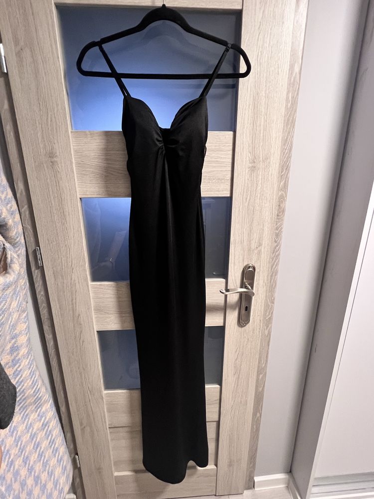 Czaena elegancka dluga sukienka rybka Chicaca UNI