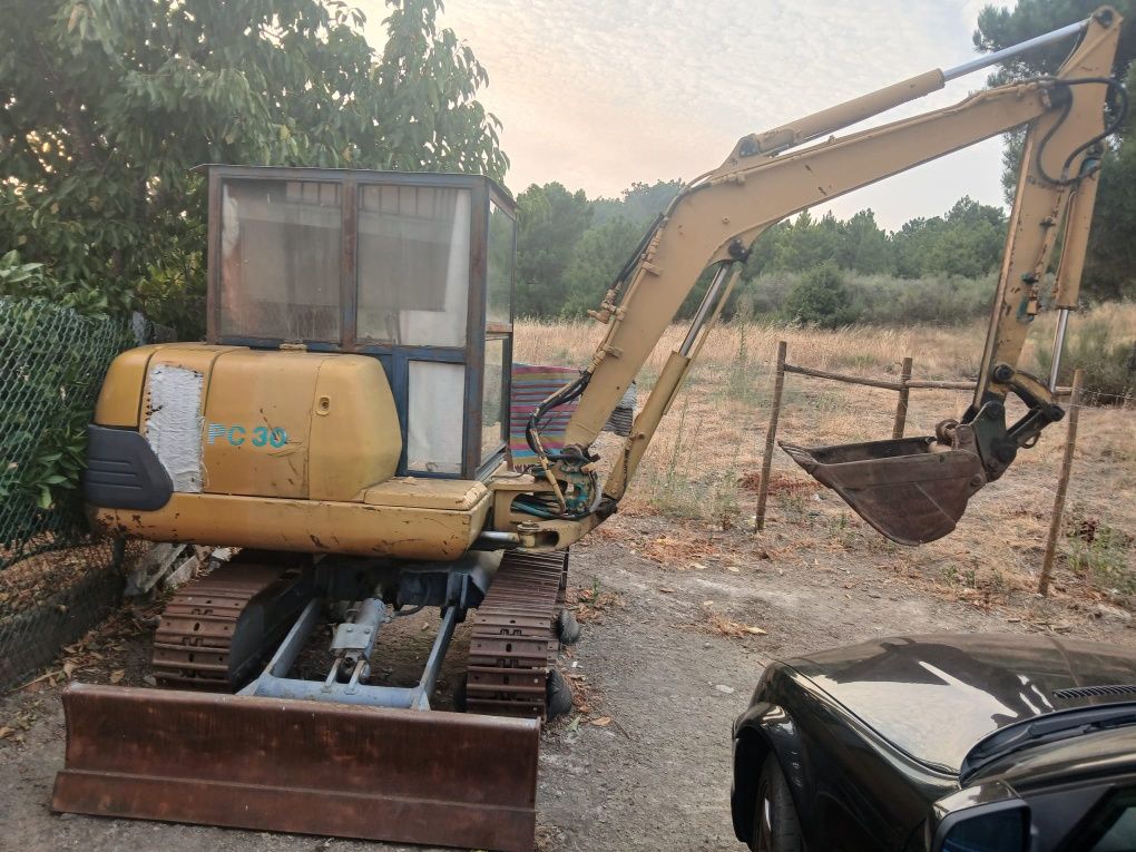 Giratória Komatsu Pc30-7E