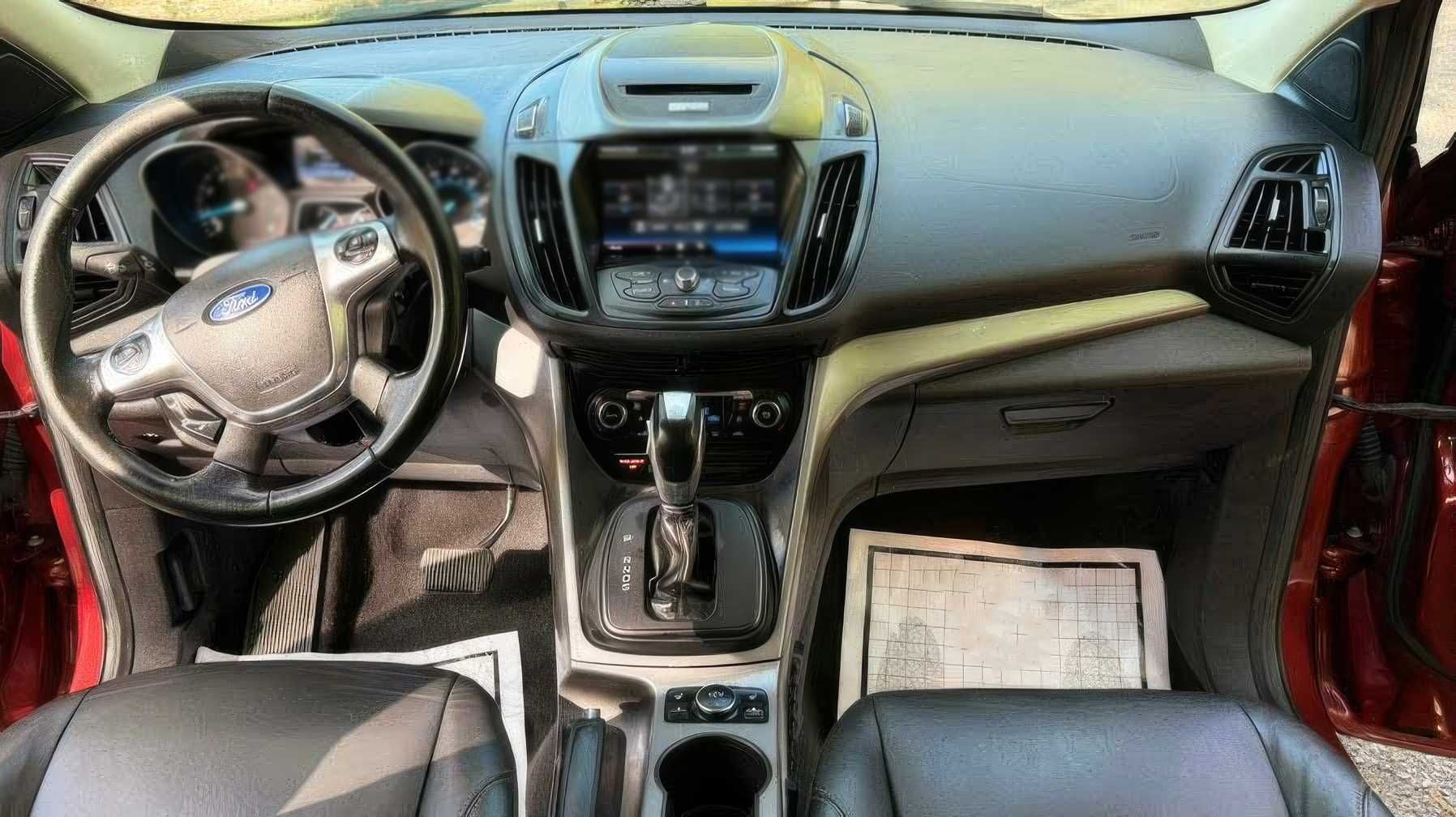 2015 Ford Escape SE