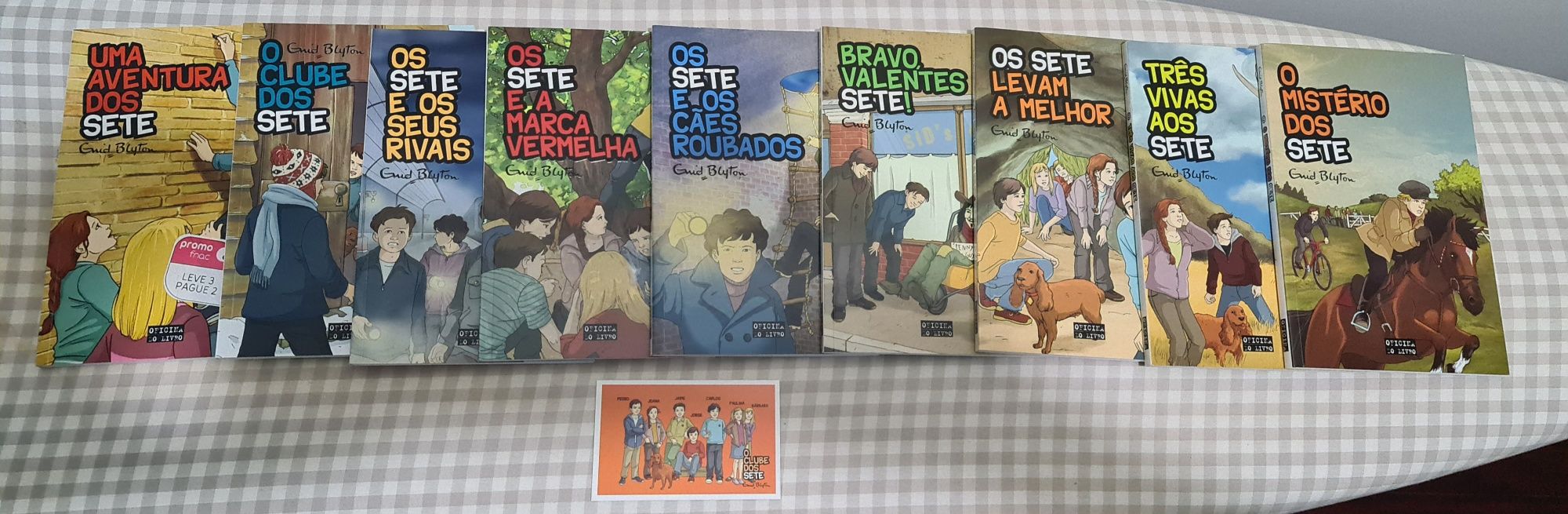 Coleção infantil "Os Sete". Novo