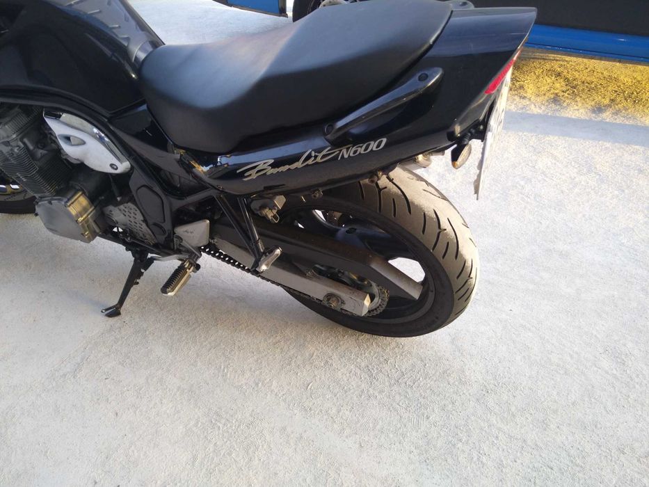 Suzuki bandit 600