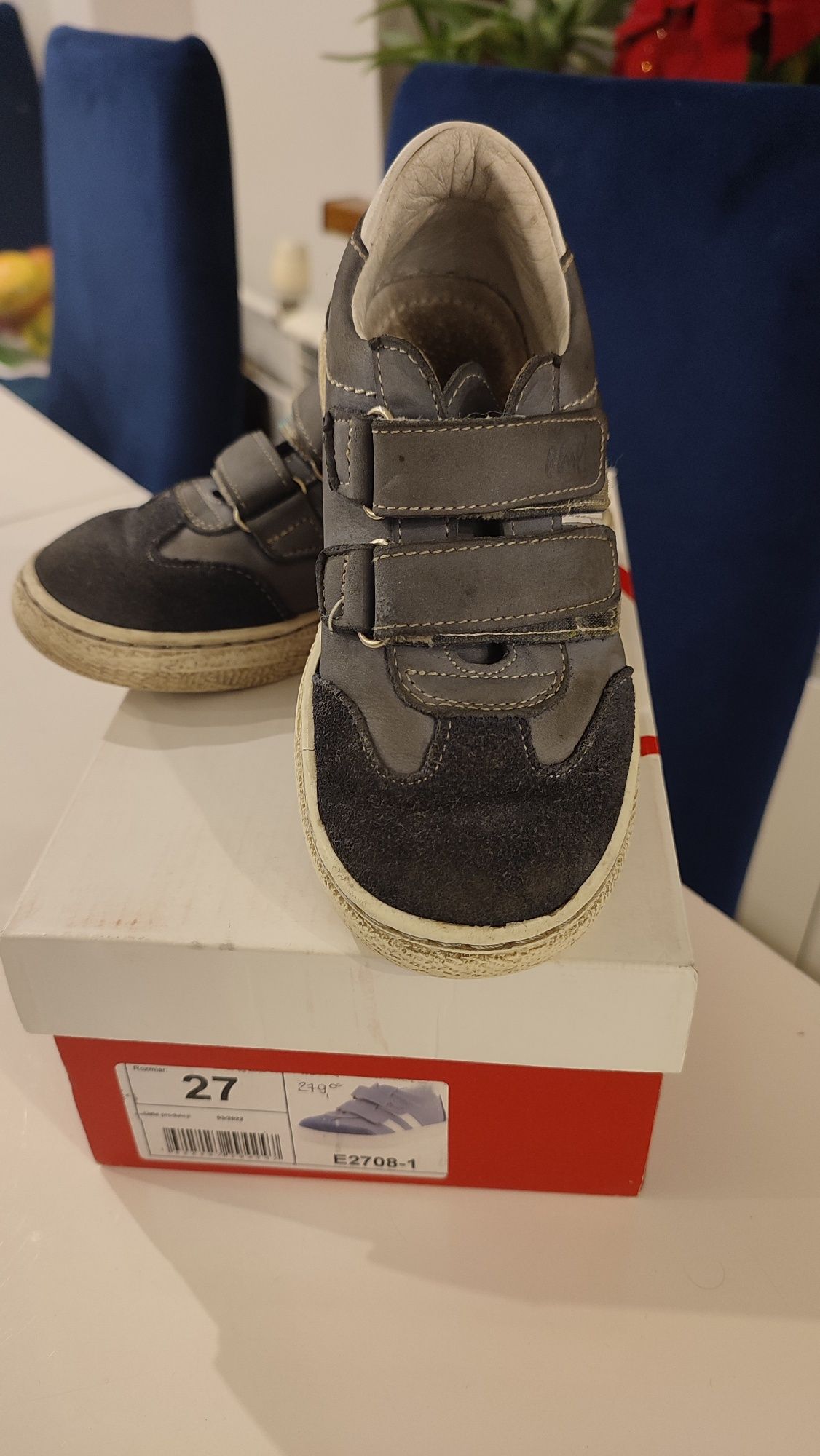 Adidasy Emel chłopięce 27